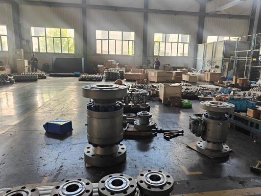 Compound Exhaust Valve for Air Ventilation in Medium Temperature Hydraulic Systems