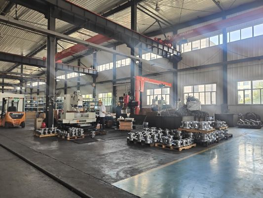 Support After-sales Service Plastic Two Piece Ball Valve Threaded with Steel Handle